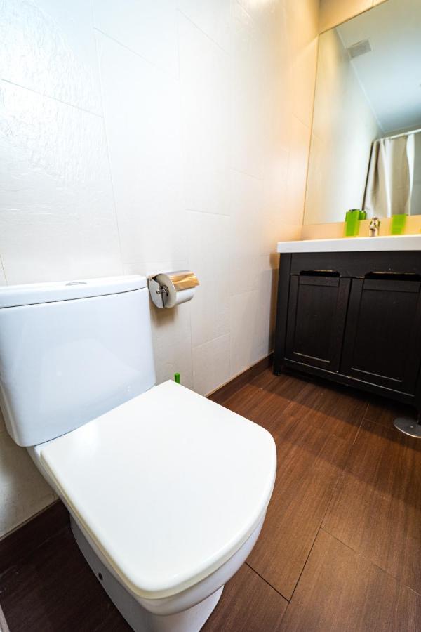 Singular Apartamento En Delicias By Bebalmy Madrid Kültér fotó